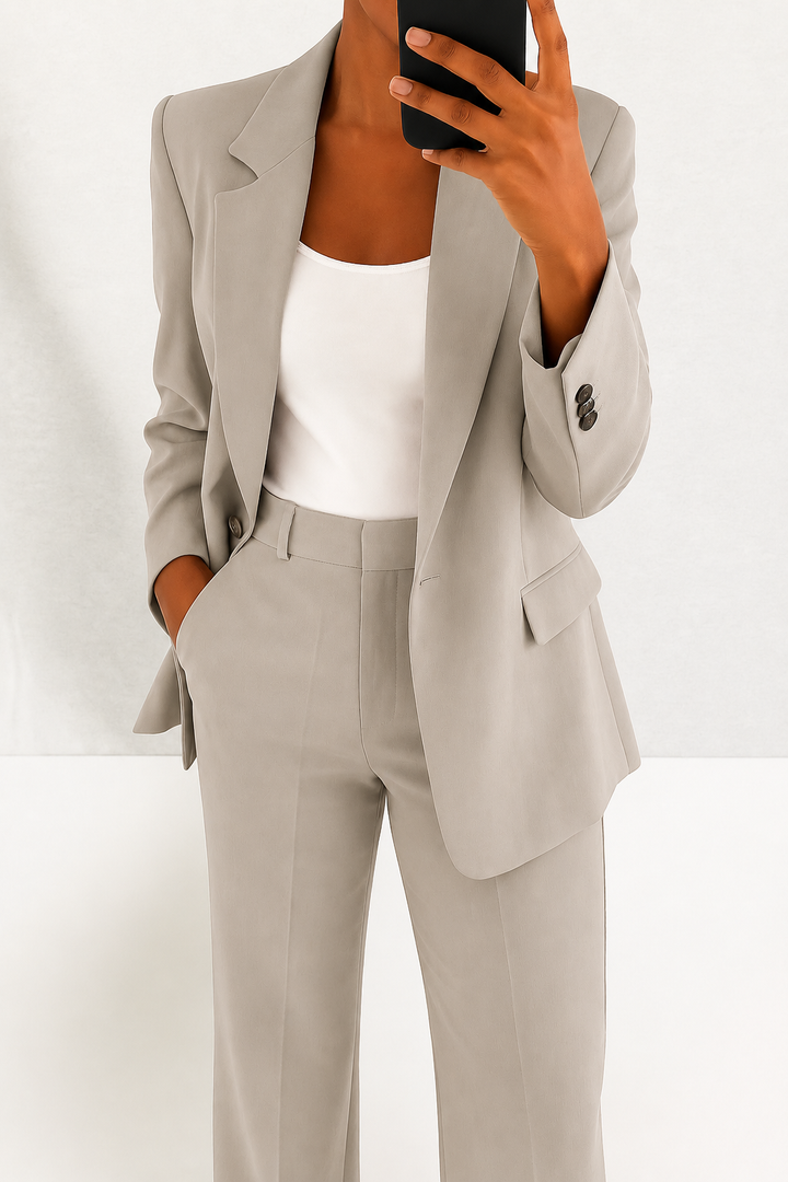 Gizelle Tailored Executive Set